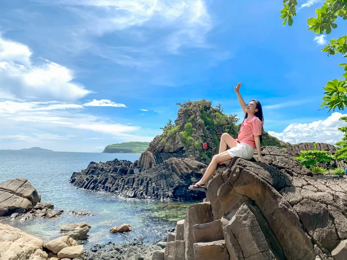 drewh0935e1-ty7wzrr31k2-j89bj9nr693