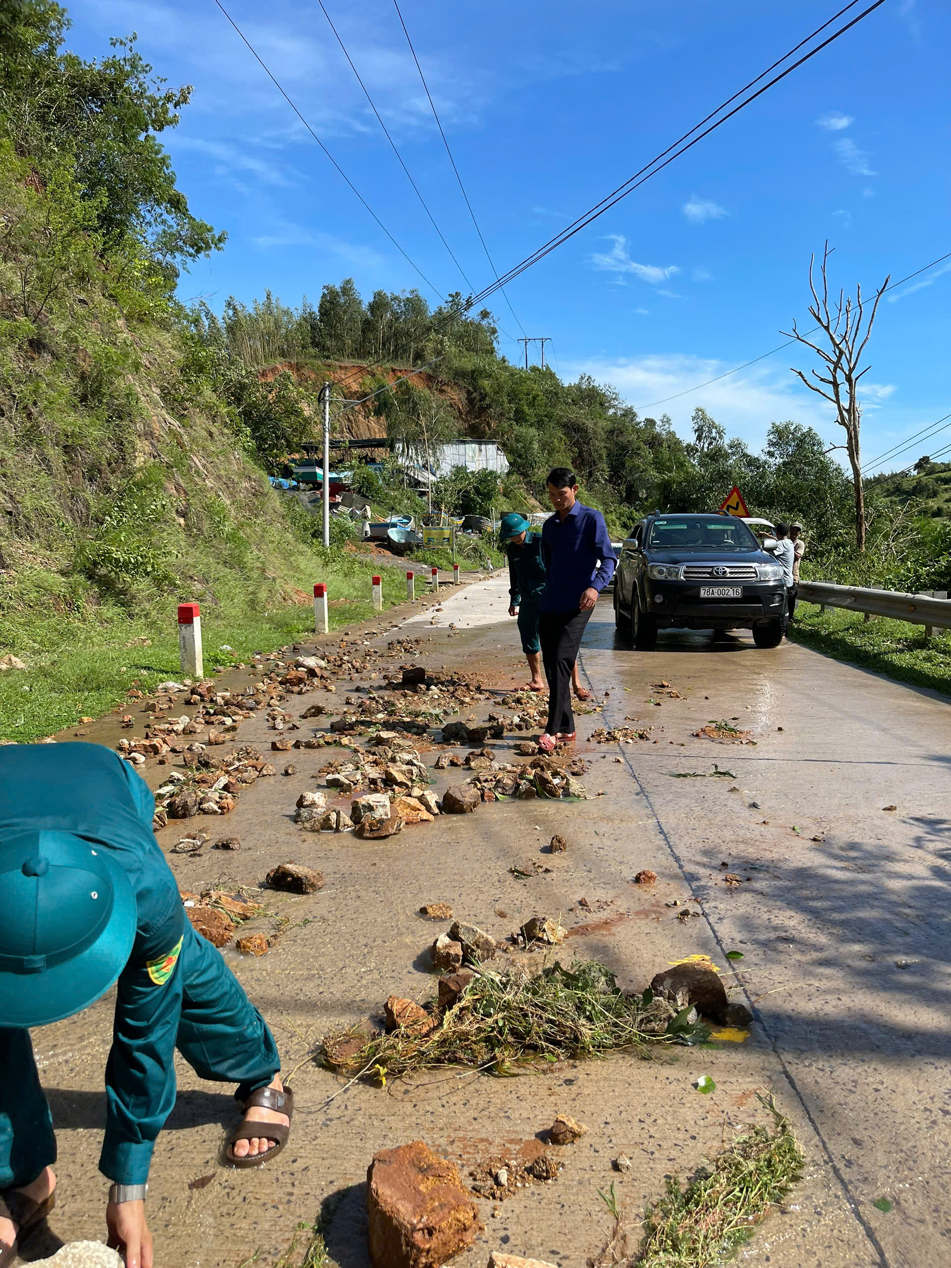 z7202429076498_b8250fb4e945a15ee0a56988c8c457c9