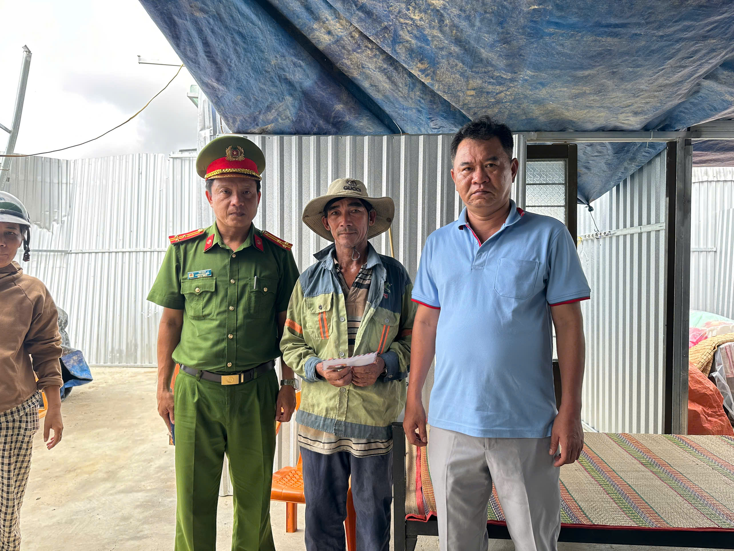 z7205444665568_4789e33e2a069270d735a684a87cfeeb